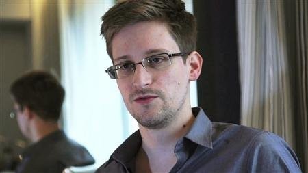 Cựu nhân viên tình báo Mỹ Edward Snowden